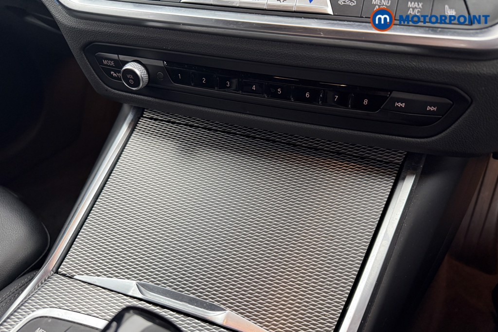 BMW 3 Series M Sport Automatic Petrol Plug-In Hybrid Estate - Stock Number (1602316) - 14th supplementary image