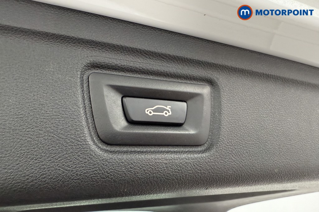 BMW 3 Series M Sport Automatic Petrol Plug-In Hybrid Estate - Stock Number (1602316) - 34th supplementary image