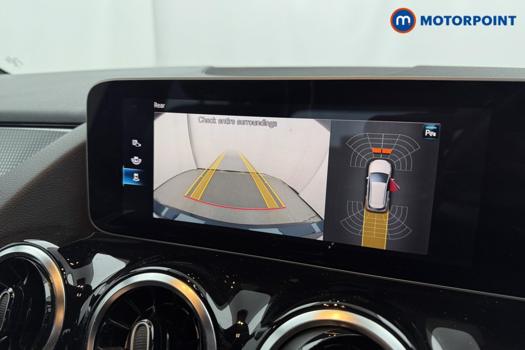 Mercedes-Benz B Class Sport Automatic Diesel Hatchback - Stock Number (1602359) - 15th supplementary image