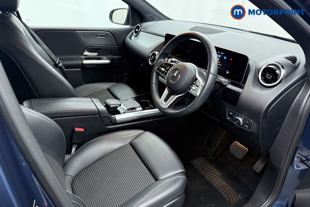 Mercedes-Benz B Class Sport Automatic Diesel Hatchback - Stock Number (1602359) - 1st supplementary image