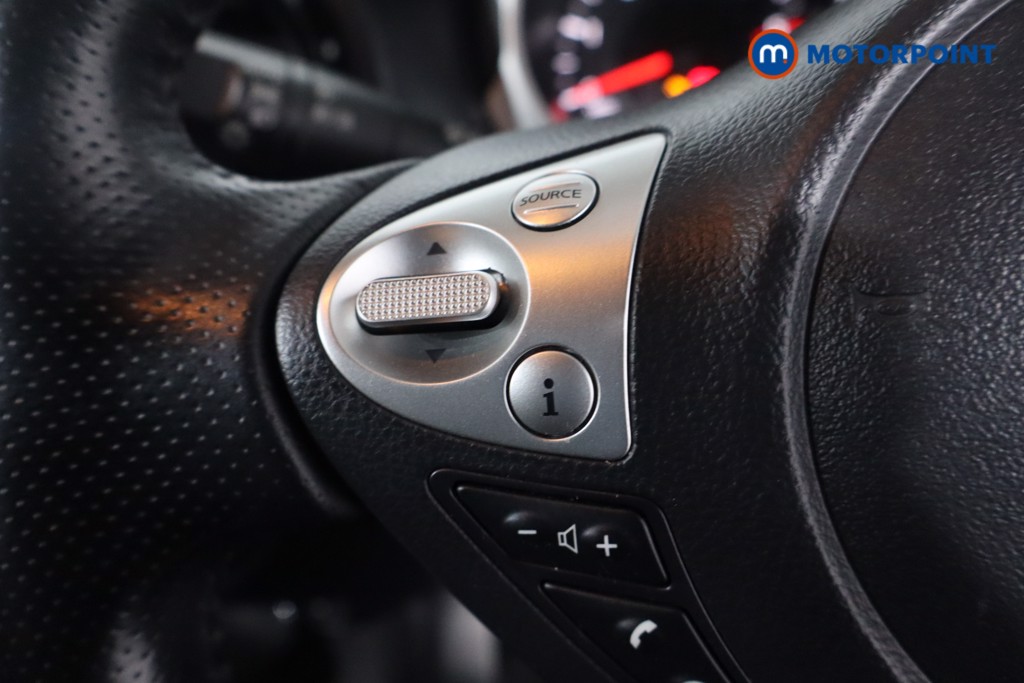 Nissan Juke Tekna Pulse Manual Diesel SUV - Stock Number (1602432) - 7th supplementary image