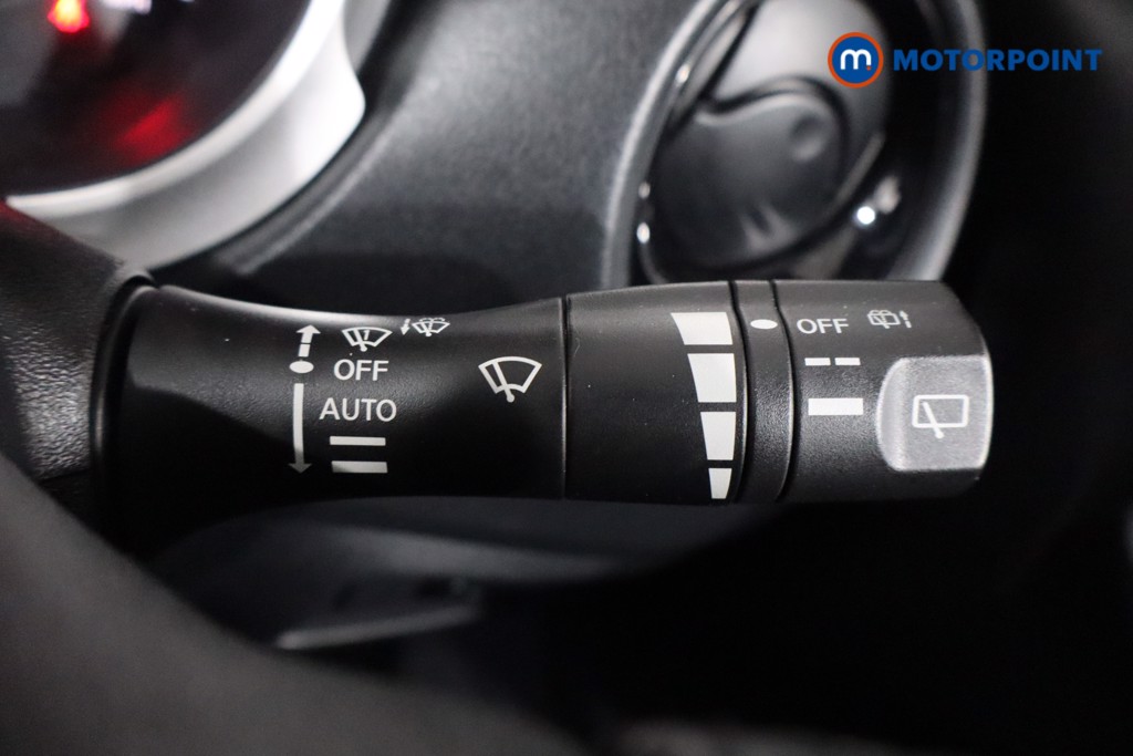 Nissan Juke Tekna Pulse Manual Diesel SUV - Stock Number (1602432) - 14th supplementary image