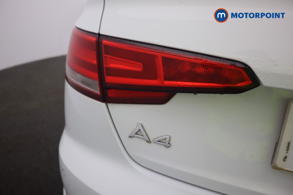 Audi A4 Sport Manual Petrol Saloon - Stock Number (1602510) - 26th supplementary image