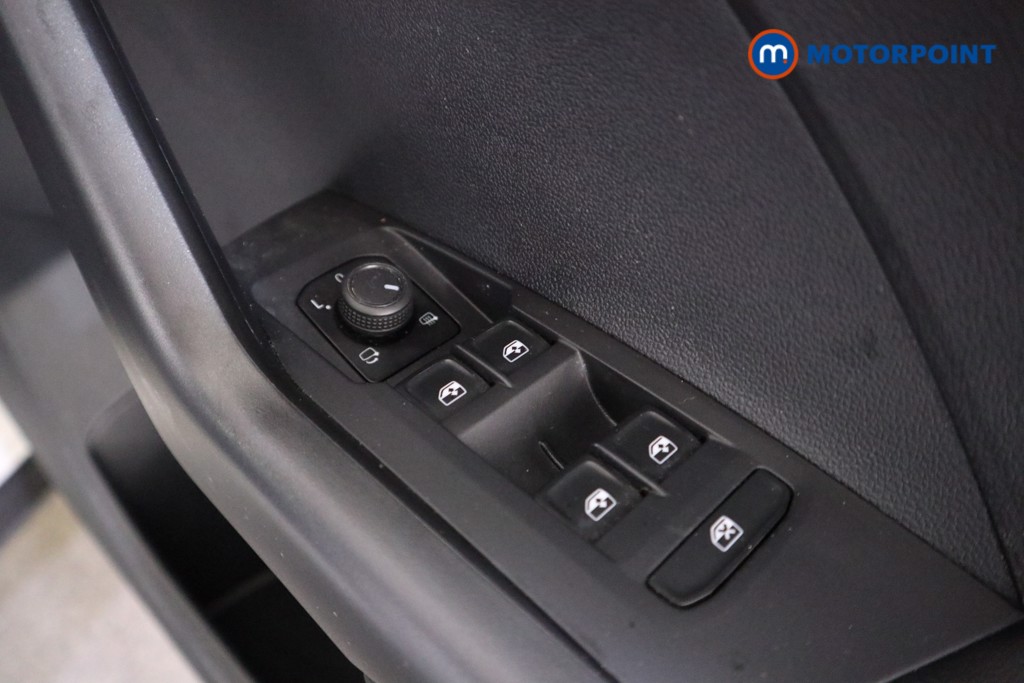 Volkswagen T-Cross Black Edition Automatic Petrol SUV - Stock Number (1602590) - 11th supplementary image