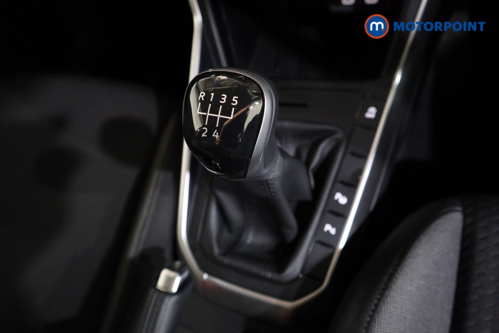 Volkswagen Taigo Life Manual Petrol SUV - Stock Number (1602759) - 9th supplementary image