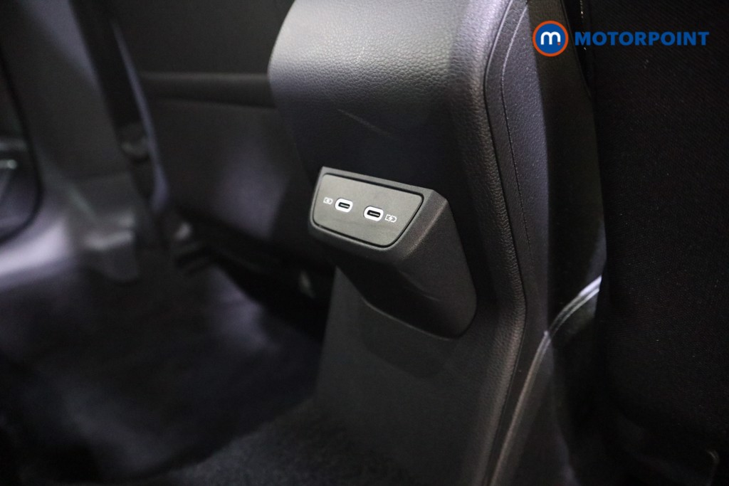 Volkswagen Taigo Life Manual Petrol SUV - Stock Number (1602759) - 16th supplementary image