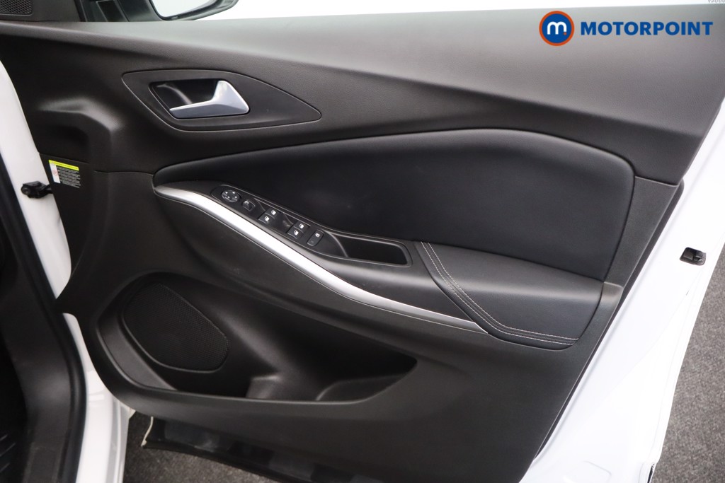 Vauxhall Grandland Ultimate Manual Petrol SUV - Stock Number (1602788) - 19th supplementary image