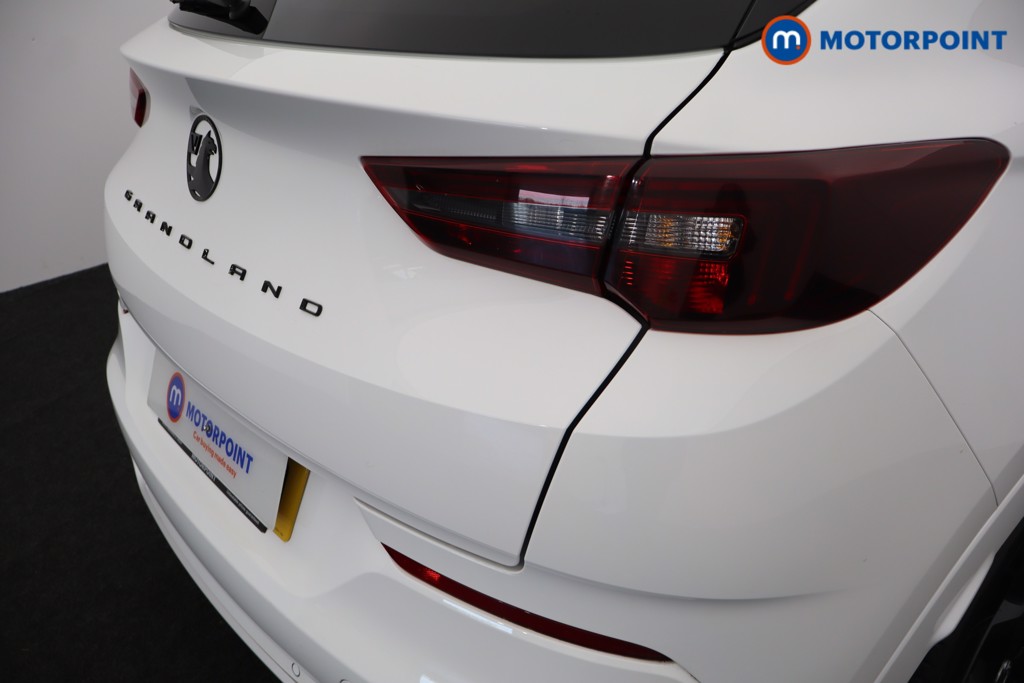 Vauxhall Grandland Ultimate Manual Petrol SUV - Stock Number (1602788) - 32nd supplementary image