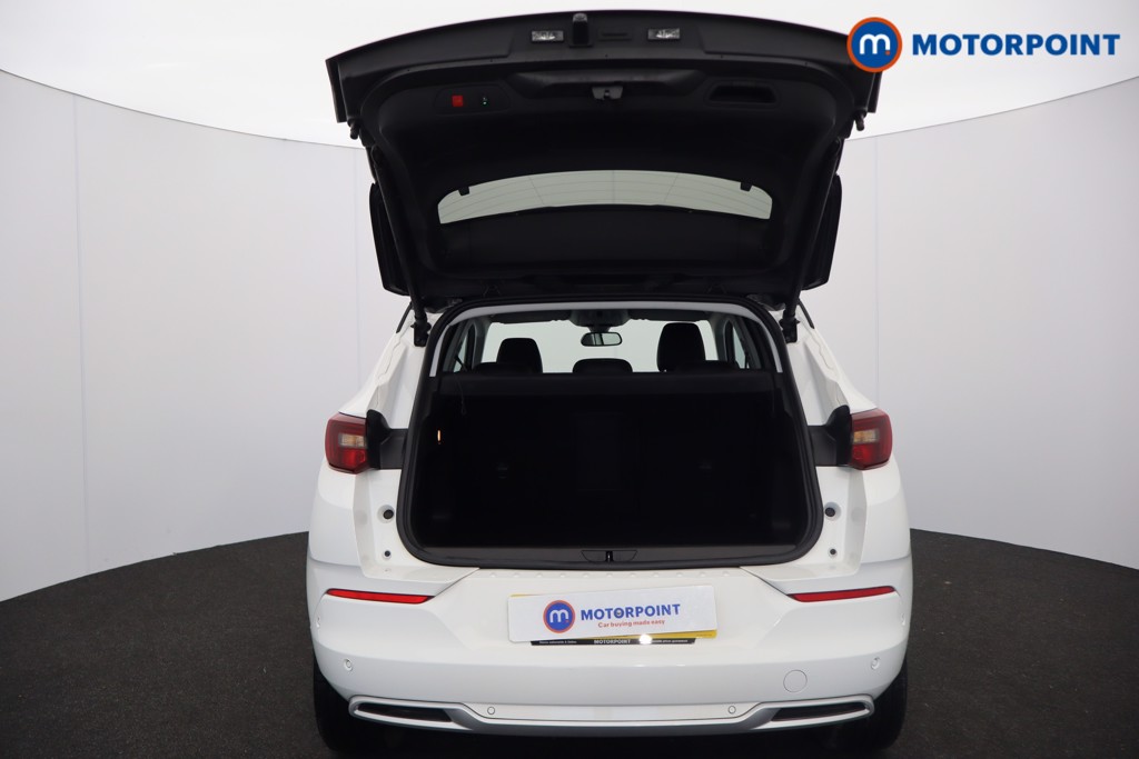 Vauxhall Grandland Ultimate Manual Petrol SUV - Stock Number (1602788) - 35th supplementary image