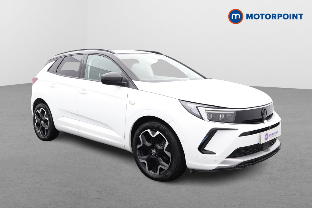 Vauxhall Grandland Ultimate Manual Petrol SUV - Stock Number (1602788) - Drivers side front corner