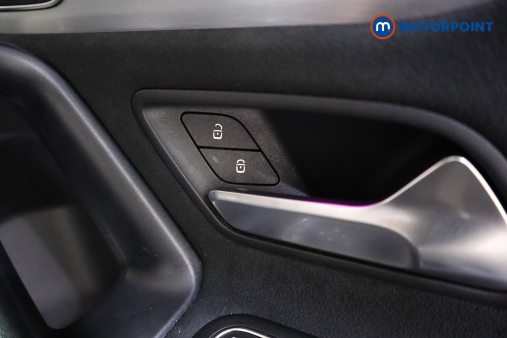 Mercedes-Benz A Class Amg Line Premium Plus Edition Automatic Petrol Hatchback - Stock Number (1602807) - 12th supplementary image