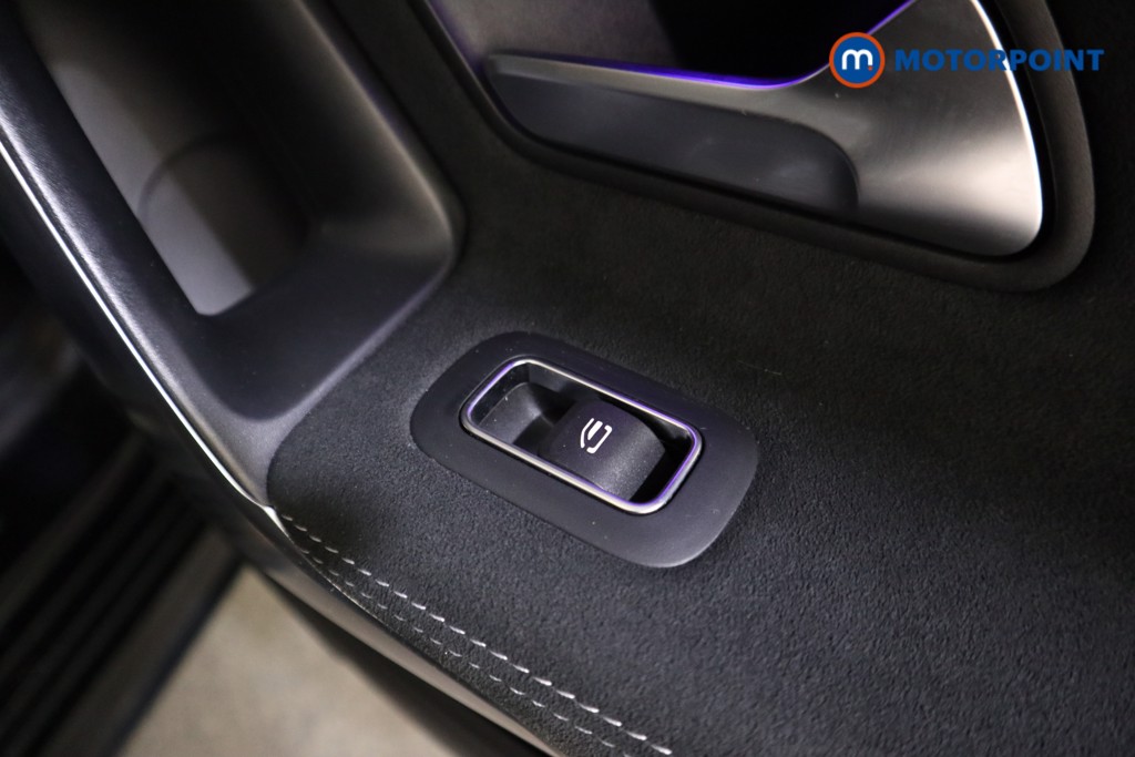 Mercedes-Benz A Class Amg Line Premium Plus Edition Automatic Petrol Hatchback - Stock Number (1602807) - 19th supplementary image