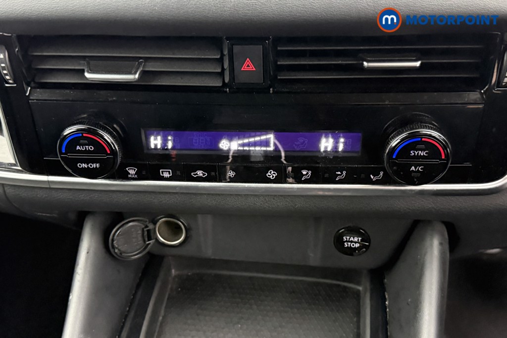 Nissan Qashqai N-Connecta Automatic Petrol-Electric Hybrid SUV - Stock Number (1602841) - 10th supplementary image
