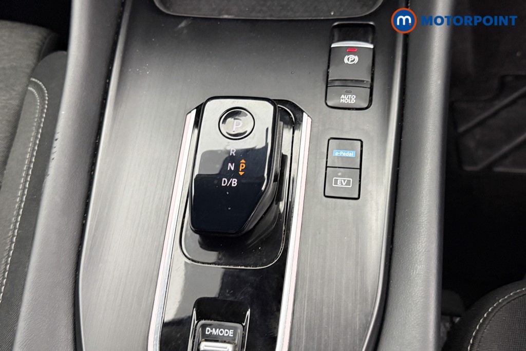 Nissan Qashqai N-Connecta Automatic Petrol-Electric Hybrid SUV - Stock Number (1602841) - 11th supplementary image