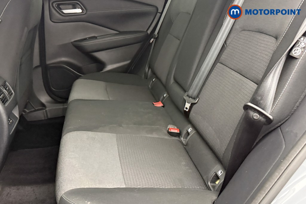 Nissan Qashqai N-Connecta Automatic Petrol-Electric Hybrid SUV - Stock Number (1602841) - 23rd supplementary image