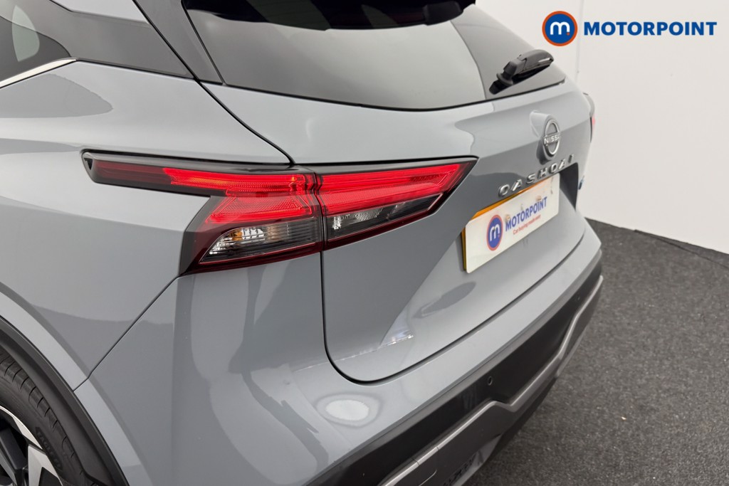 Nissan Qashqai N-Connecta Automatic Petrol-Electric Hybrid SUV - Stock Number (1602841) - 26th supplementary image
