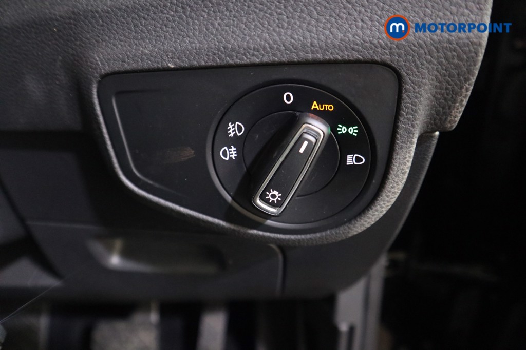 Volkswagen Golf Sv Match Automatic Petrol Hatchback - Stock Number (1602867) - 9th supplementary image