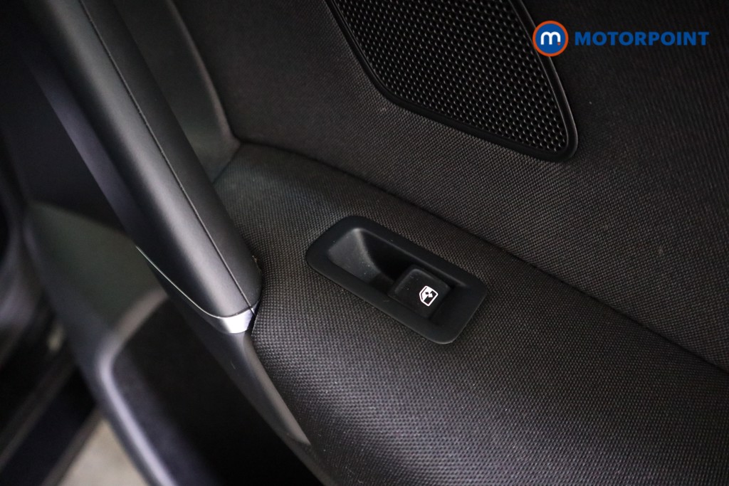 Volkswagen Golf Sv Match Automatic Petrol Hatchback - Stock Number (1602867) - 15th supplementary image