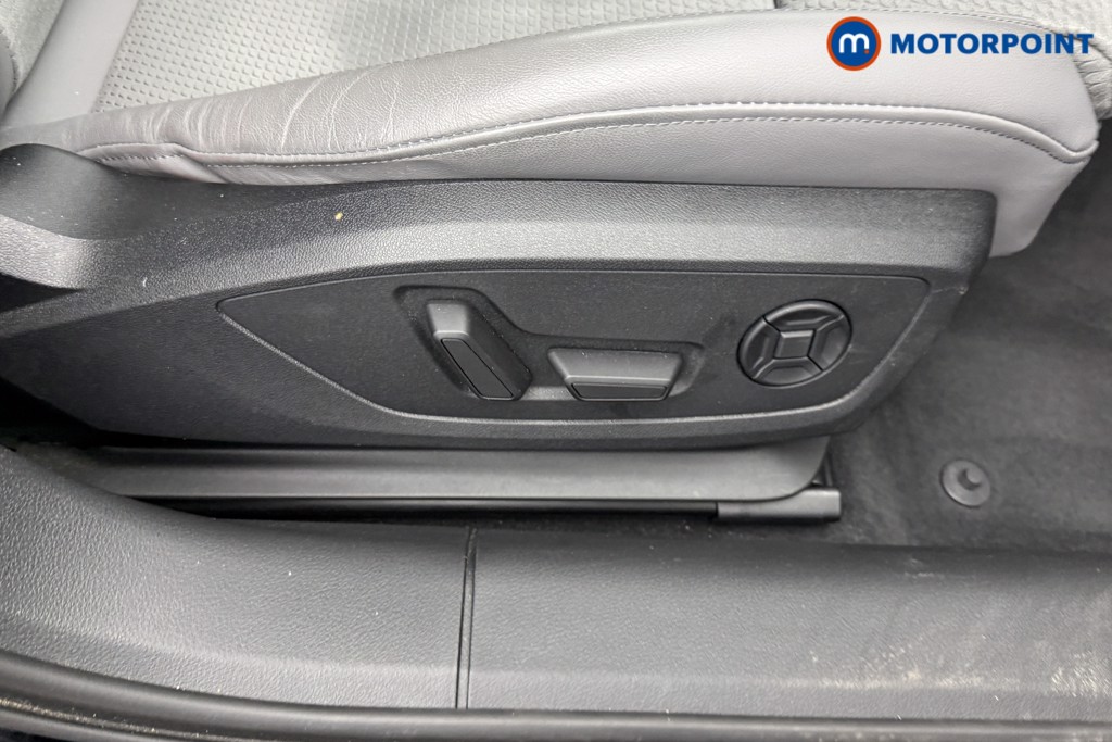 Audi A6 S Line Automatic Petrol Saloon - Stock Number (1602873) - 18th supplementary image