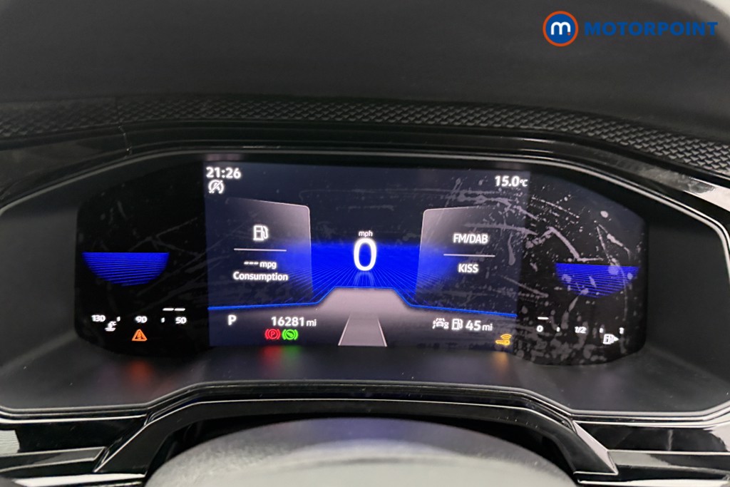 Volkswagen Polo Life Automatic Petrol Hatchback - Stock Number (1602962) - 5th supplementary image