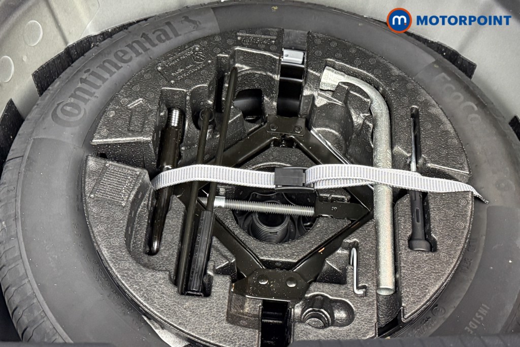 Volkswagen Polo Life Automatic Petrol Hatchback - Stock Number (1602962) - 21st supplementary image