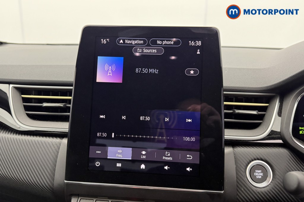 Renault Captur Engineered Automatic Petrol-Electric Hybrid SUV - Stock Number (1602963) - 6th supplementary image