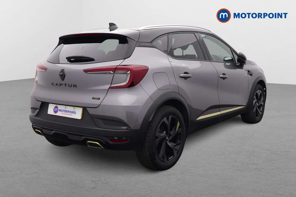 Renault Captur Engineered Automatic Petrol-Electric Hybrid SUV - Stock Number (1602963) - Drivers side rear corner
