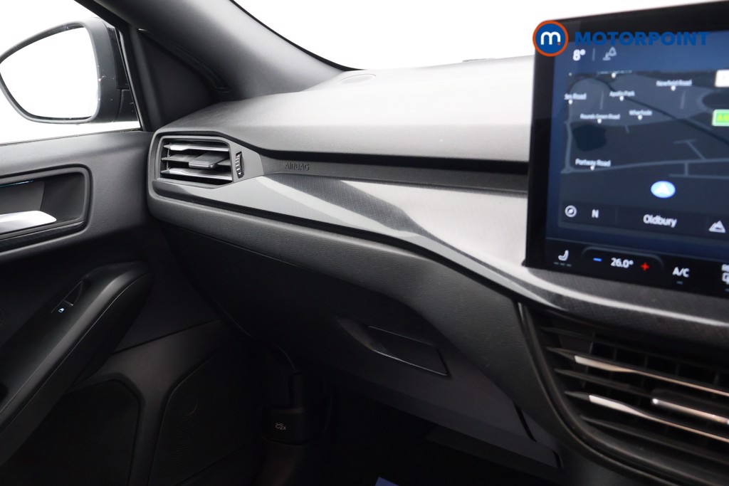 Ford Focus St-Line Vignale Manual Petrol Hatchback - Stock Number (1602965) - 11th supplementary image