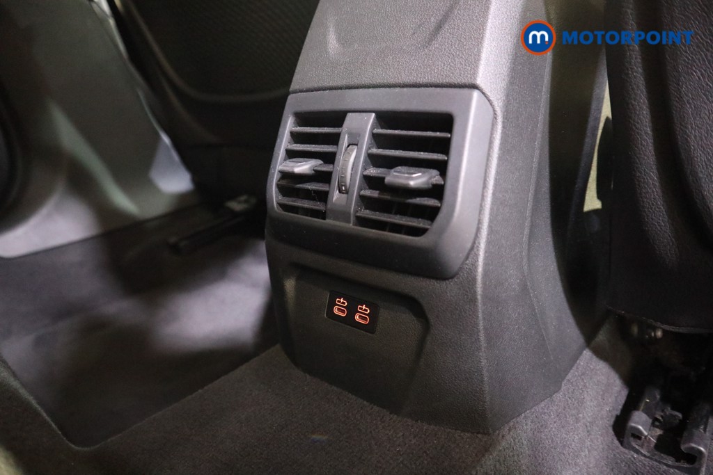 BMW 1 Series Sport Automatic Diesel Hatchback - Stock Number (1603109) - 17th supplementary image