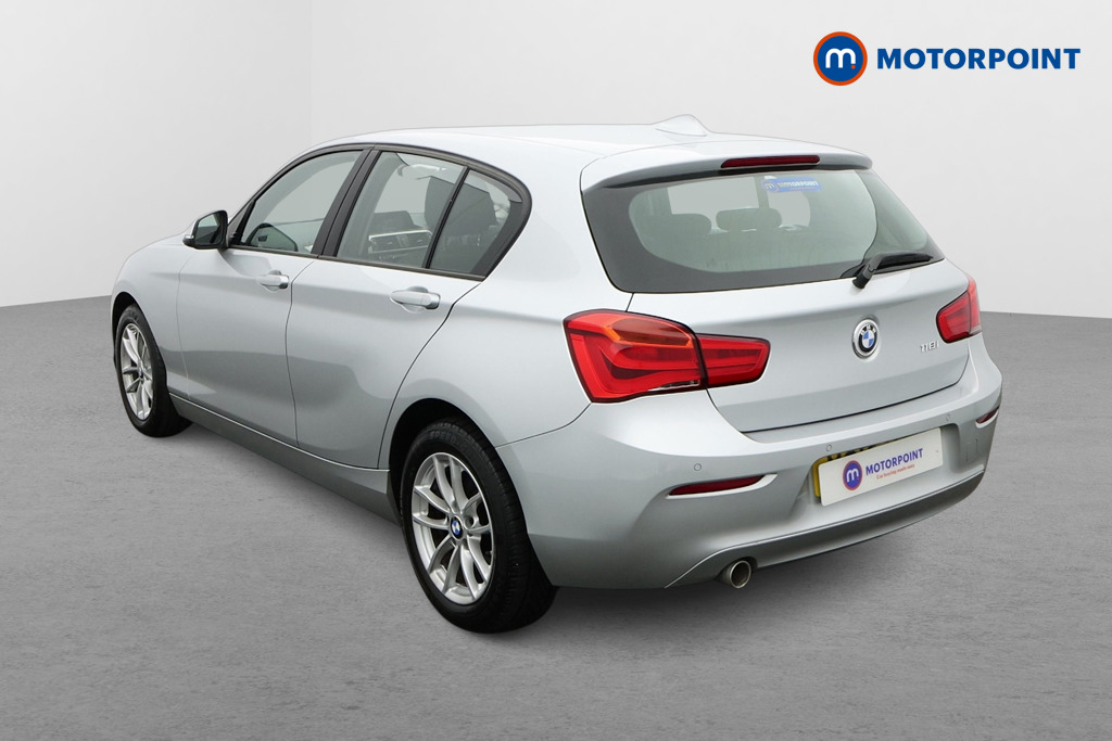 BMW 1 Series Se Business Manual Petrol Hatchback - Stock Number (1603348) - Passenger side rear corner