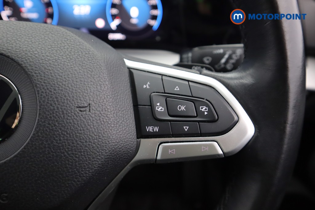 Volkswagen Golf Life Automatic Petrol Hatchback - Stock Number (1603809) - 5th supplementary image