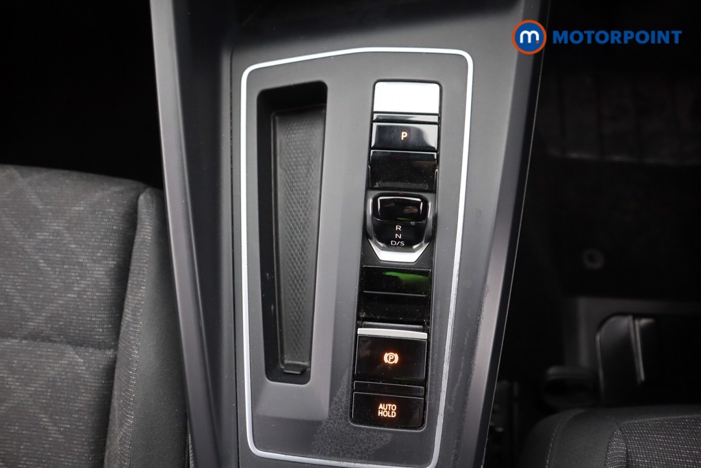 Volkswagen Golf Life Automatic Petrol Hatchback - Stock Number (1603809) - 13th supplementary image