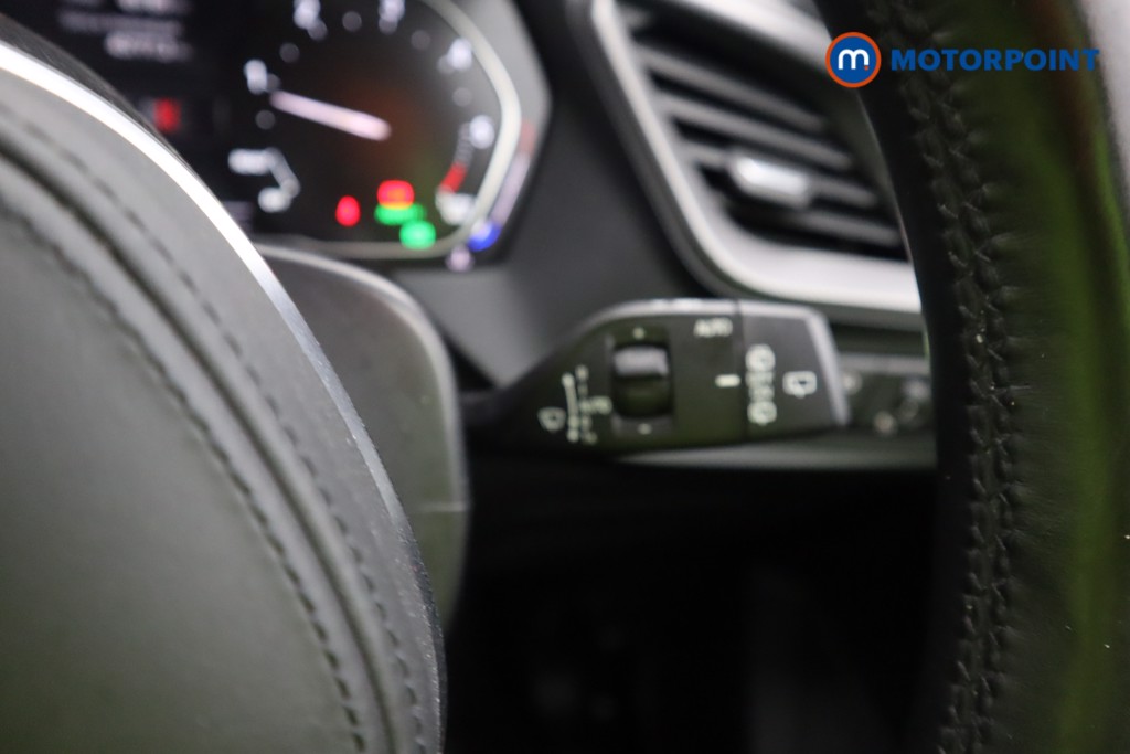 BMW 1 Series M Sport Automatic Diesel Hatchback - Stock Number (1603930) - 5th supplementary image