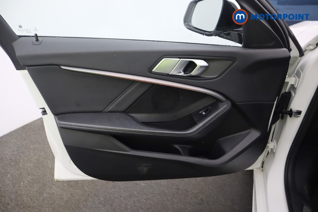 BMW 1 Series M Sport Automatic Diesel Hatchback - Stock Number (1603930) - 31st supplementary image