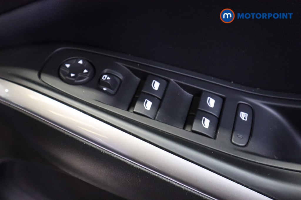 Vauxhall Grandland Ultimate Automatic Petrol SUV - Stock Number (1603956) - 12th supplementary image