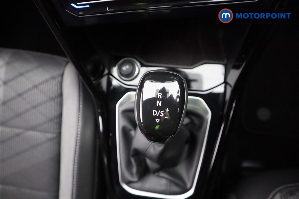 Volkswagen T-Roc Black Edition Automatic Petrol SUV - Stock Number (1603968) - 17th supplementary image