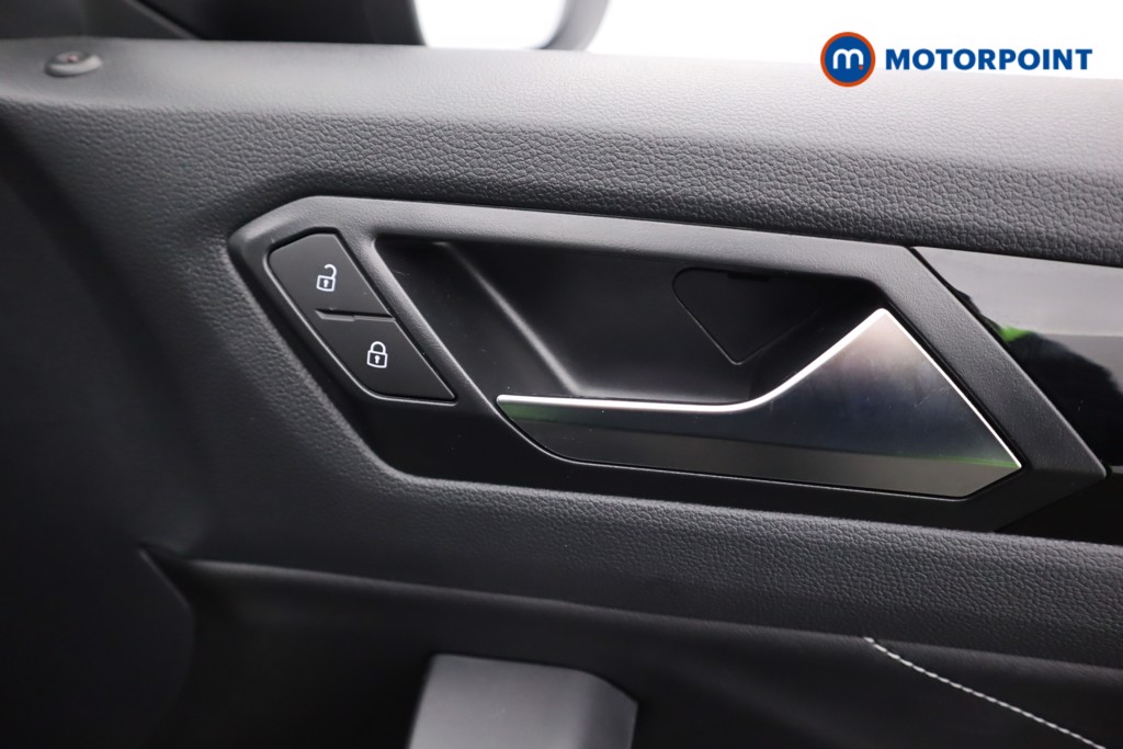 Volkswagen T-Roc Black Edition Automatic Petrol SUV - Stock Number (1603968) - 22nd supplementary image