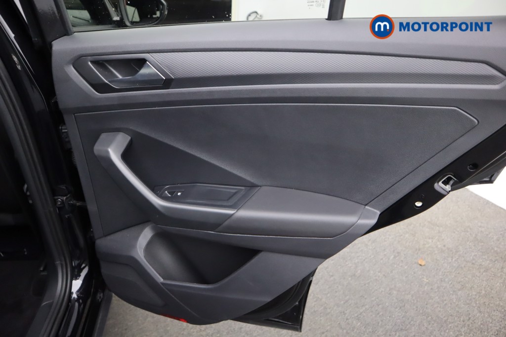 Volkswagen T-Roc Black Edition Automatic Petrol SUV - Stock Number (1603968) - 29th supplementary image