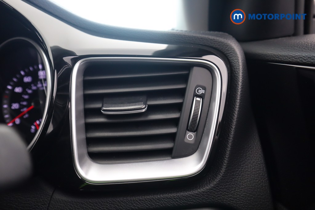 KIA Xceed Connect Manual Petrol Hatchback - Stock Number (1604000) - 9th supplementary image