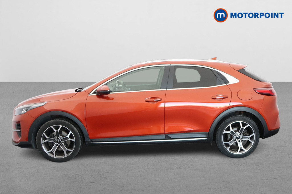 KIA Xceed Connect Manual Petrol Hatchback - Stock Number (1604000) - Passenger side