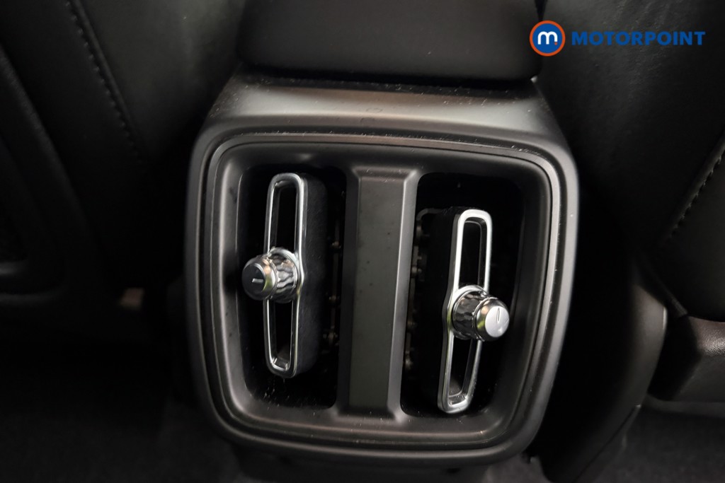 Volvo Xc40 Plus Automatic Petrol SUV - Stock Number (1604026) - 17th supplementary image