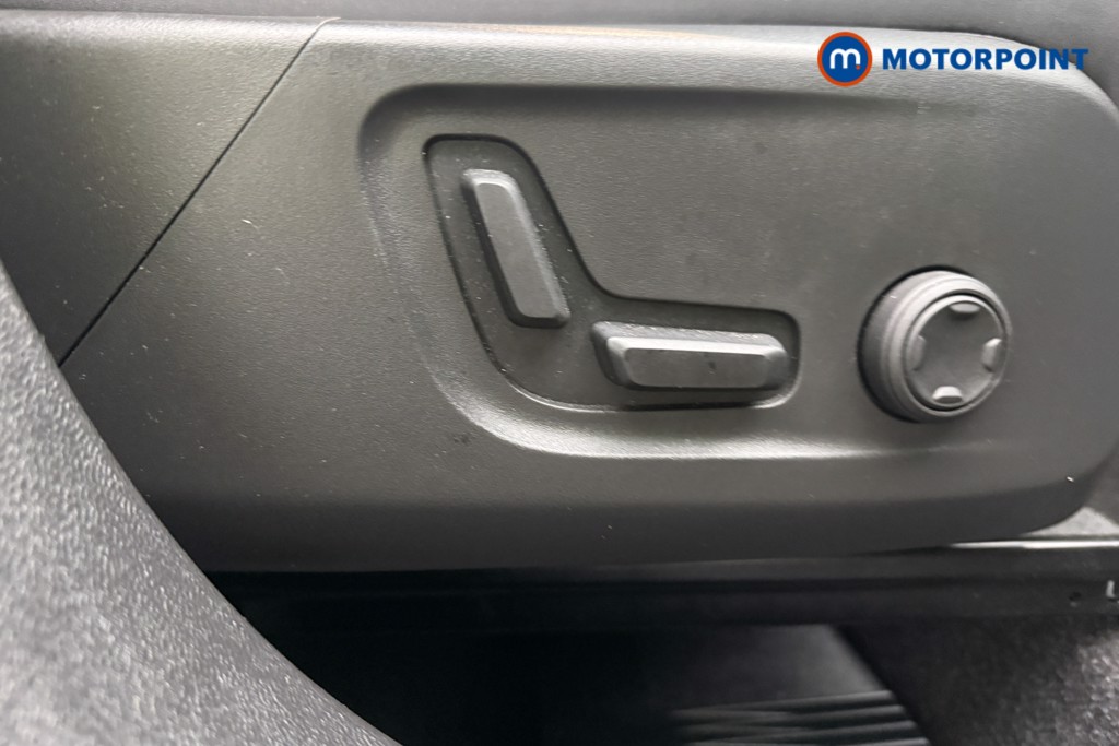 Volvo Xc40 Plus Automatic Petrol SUV - Stock Number (1604026) - 21st supplementary image