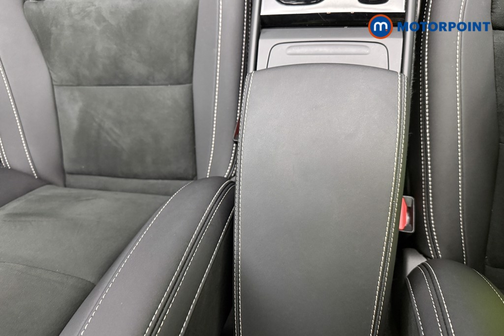 Volvo Xc40 Plus Automatic Petrol SUV - Stock Number (1604026) - 35th supplementary image