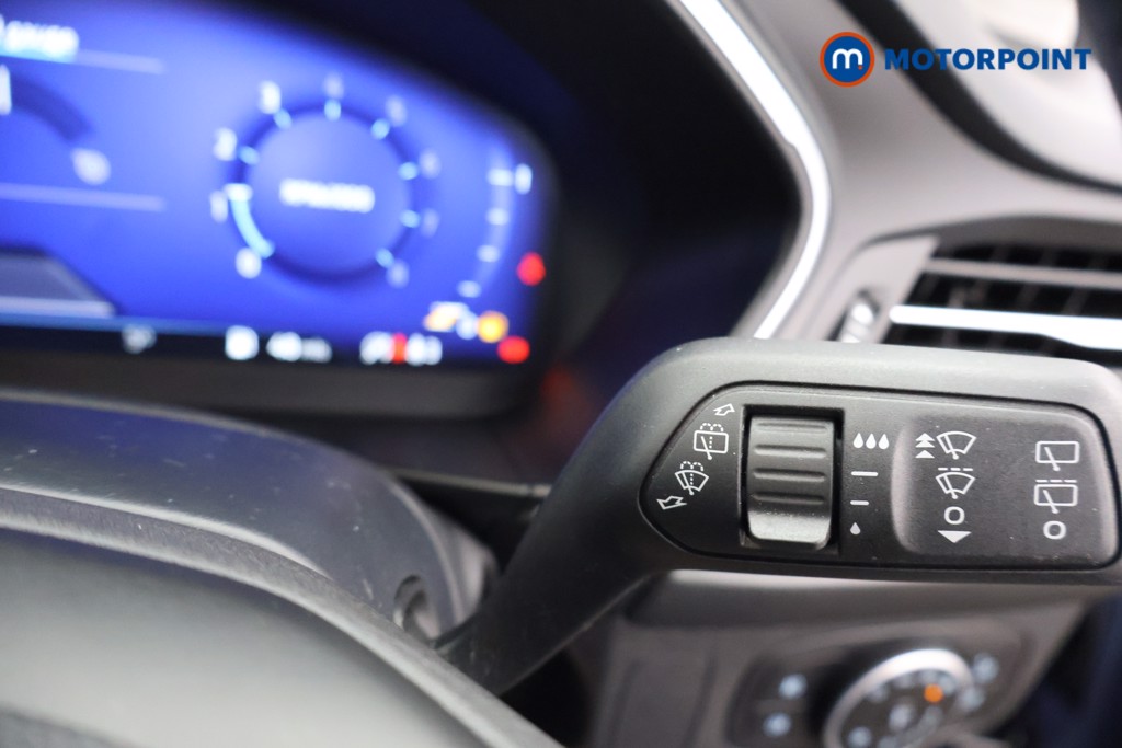 Ford Focus Active X Edition Manual Petrol Hatchback - Stock Number (1604146) - 6th supplementary image