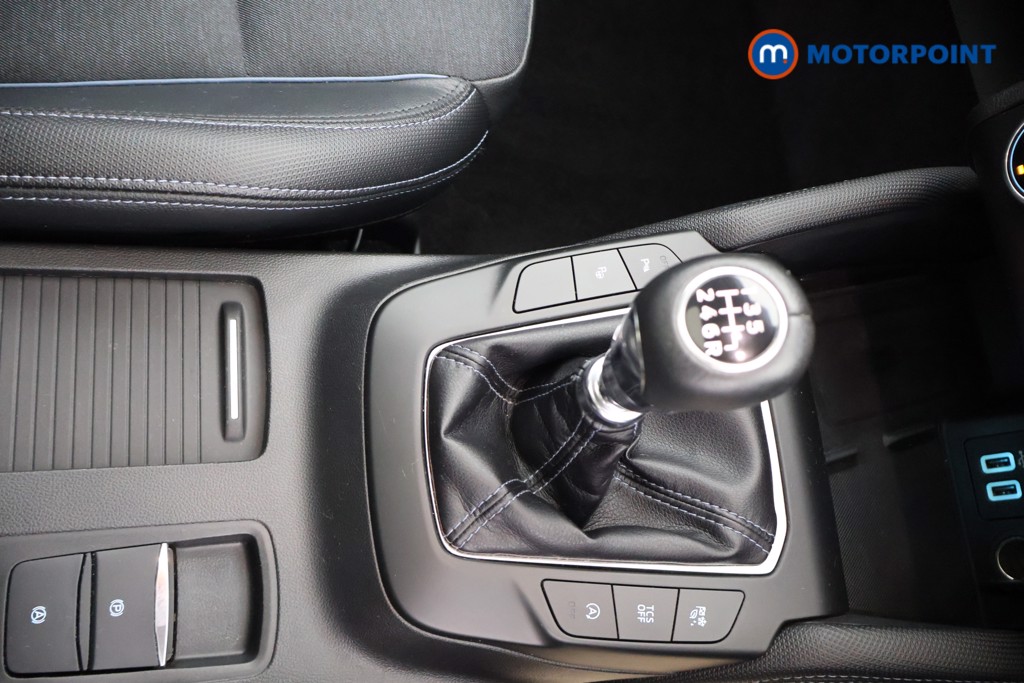 Ford Focus Active X Edition Manual Petrol Hatchback - Stock Number (1604146) - 9th supplementary image
