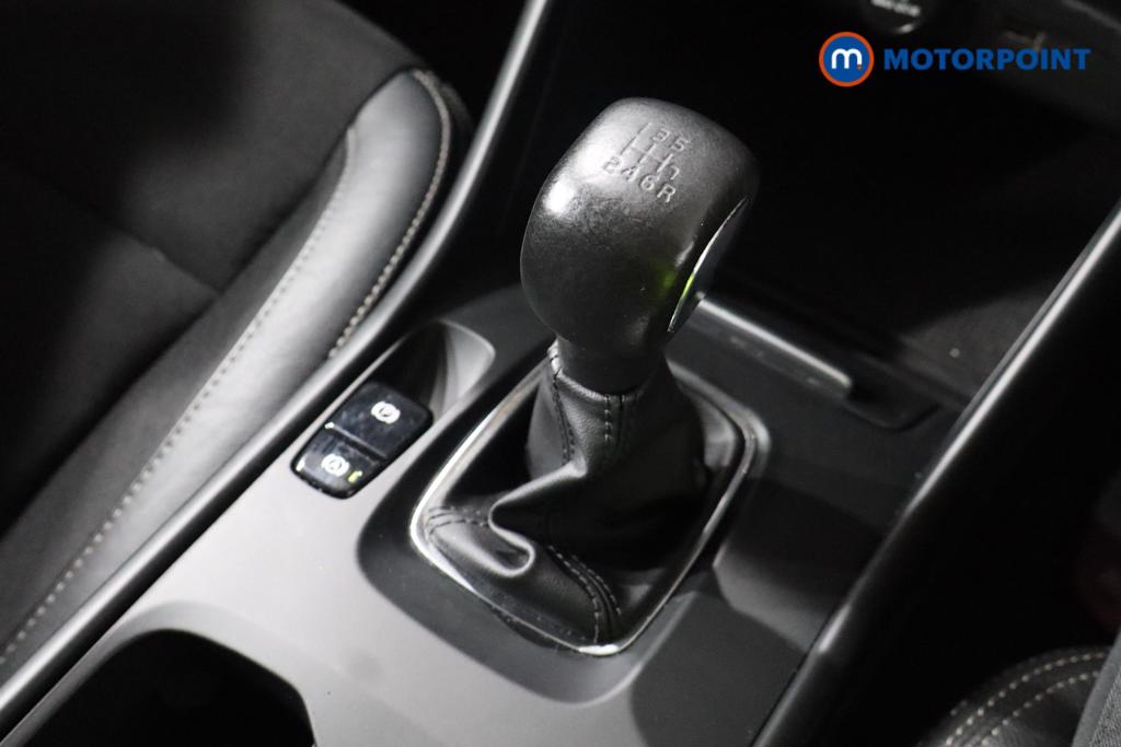 Volvo Xc40 Momentum Manual Petrol SUV - Stock Number (1604366) - 12th supplementary image