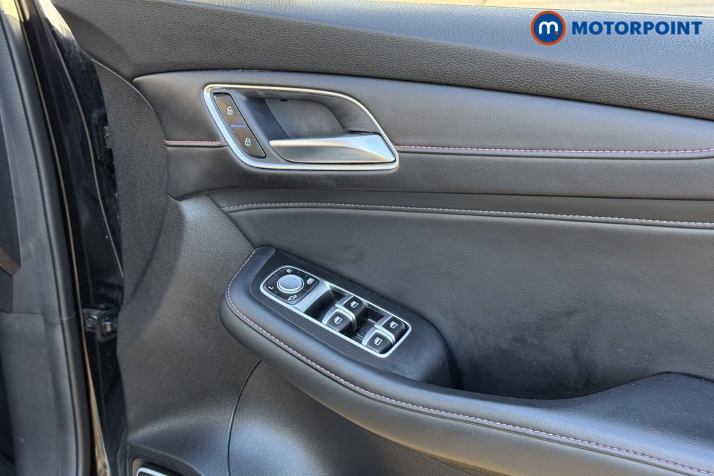 Mg Motor Uk HS Excite Manual Petrol SUV - Stock Number (1604579) - 12th supplementary image