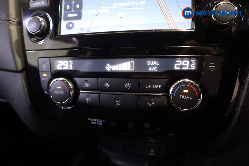 Nissan X-Trail Tekna Manual Diesel SUV - Stock Number (1604593) - 5th supplementary image