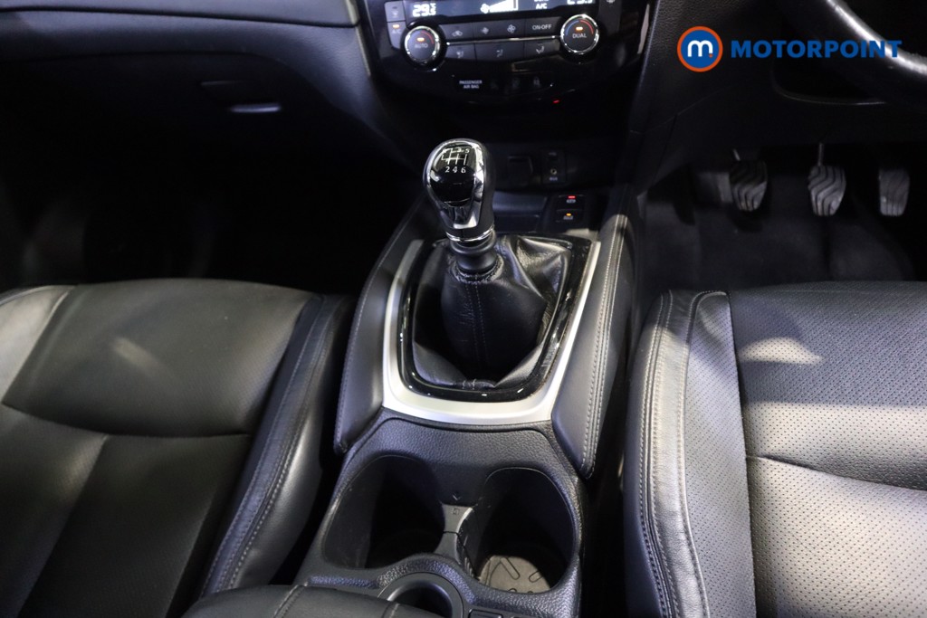 Nissan X-Trail Tekna Manual Diesel SUV - Stock Number (1604593) - 6th supplementary image