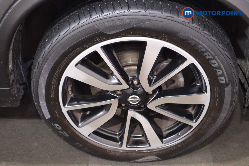 Nissan X-Trail Tekna Manual Diesel SUV - Stock Number (1604593) - 26th supplementary image